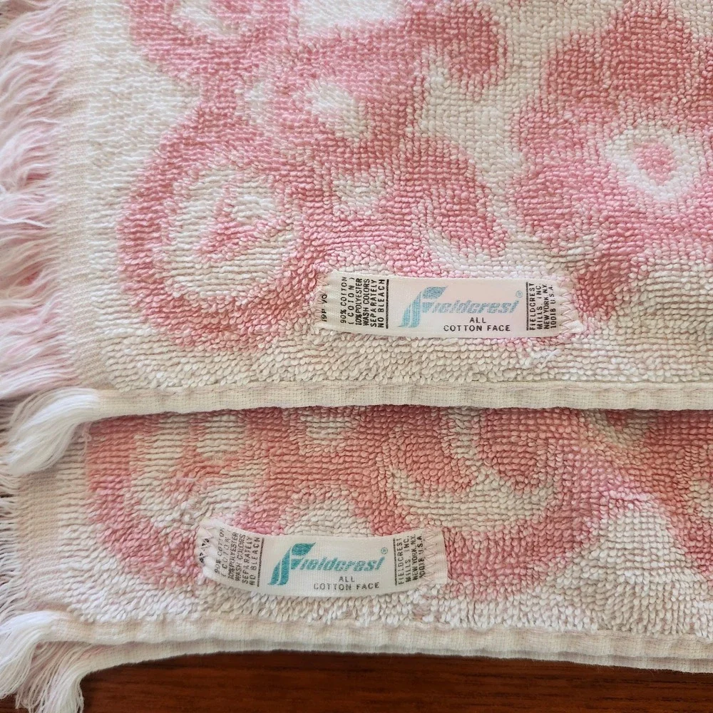 Vintage 60s Fieldcrest Bath Towel Pink Sculpted Fringe MCM Set of 2 USA